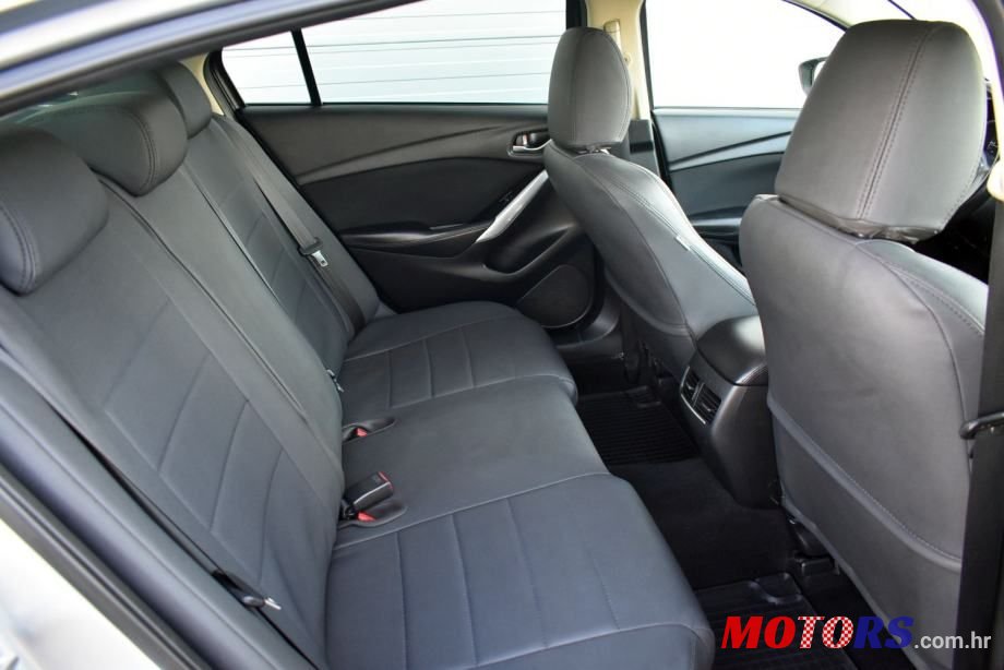 2016' Mazda 6 2.2D Skyactive photo #6