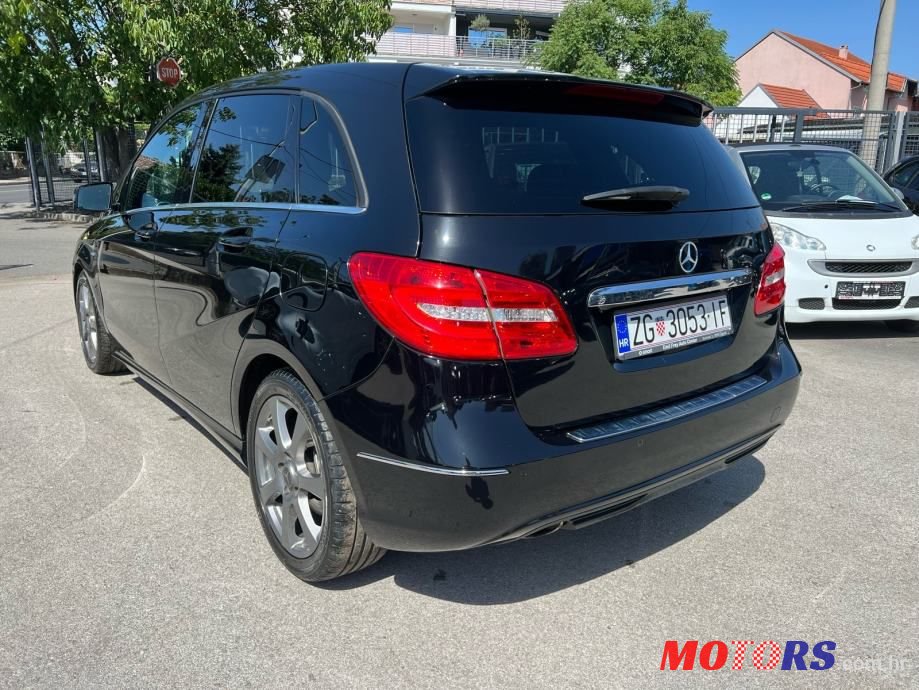 2012' Mercedes-Benz B-Klasa 200 Cdi photo #5