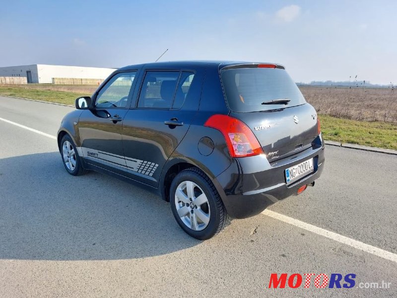 2008' Suzuki Swift 1,3 photo #2