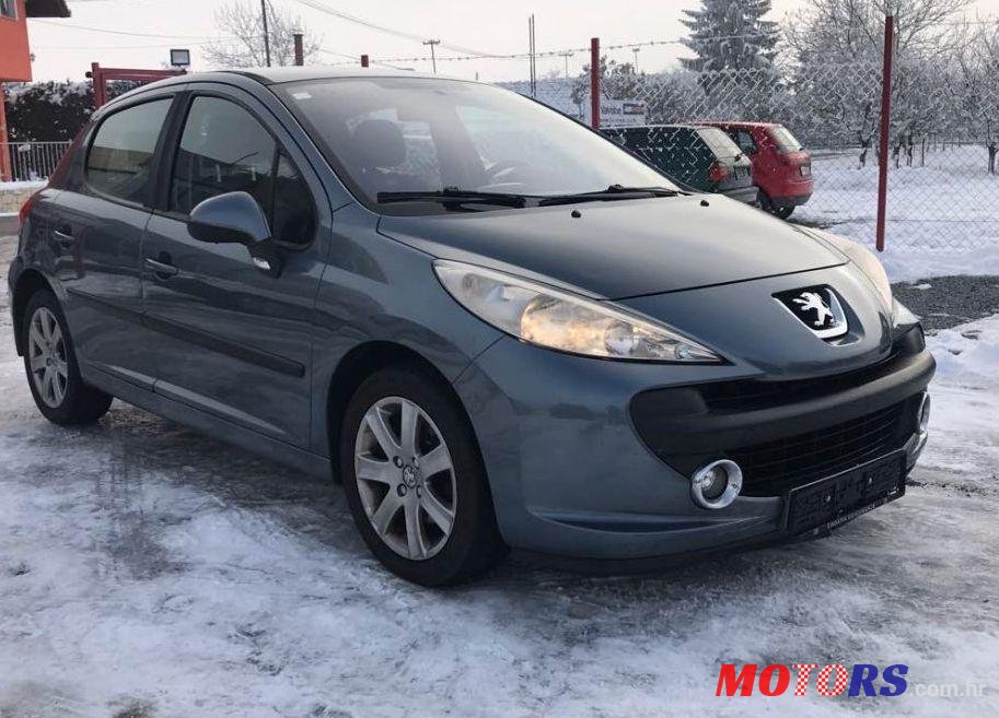 2006' Peugeot 207 1,6 Hdi photo #1
