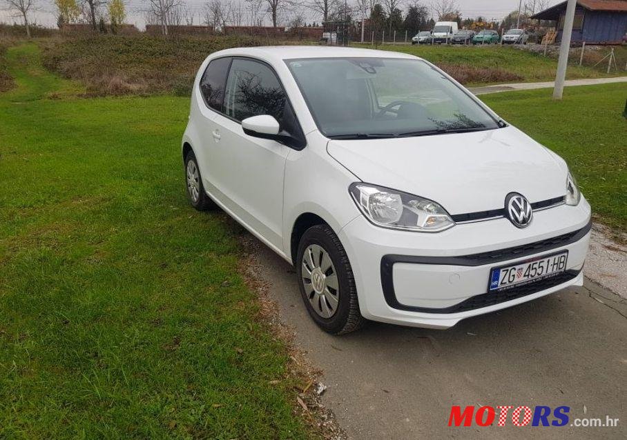 2017' Volkswagen Up! 1,0 photo #1