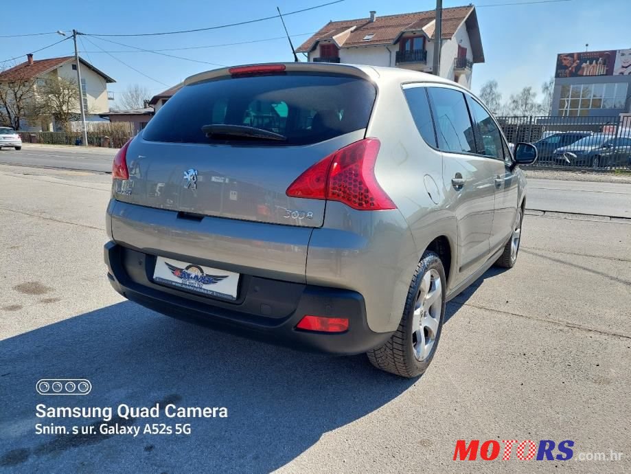 2011' Peugeot 3008 1,6 Hdi photo #5