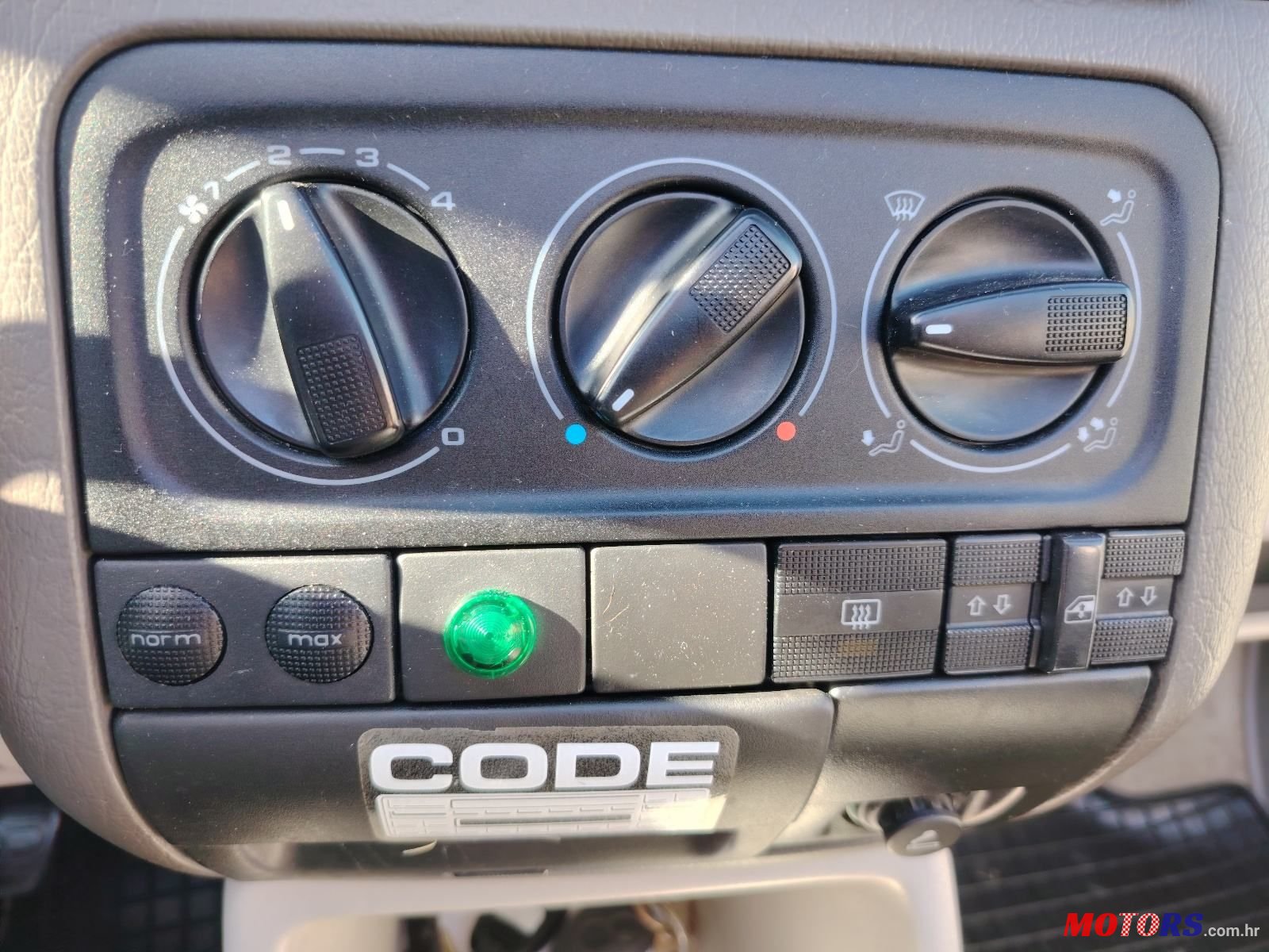 1994' Volkswagen Golf III photo #5