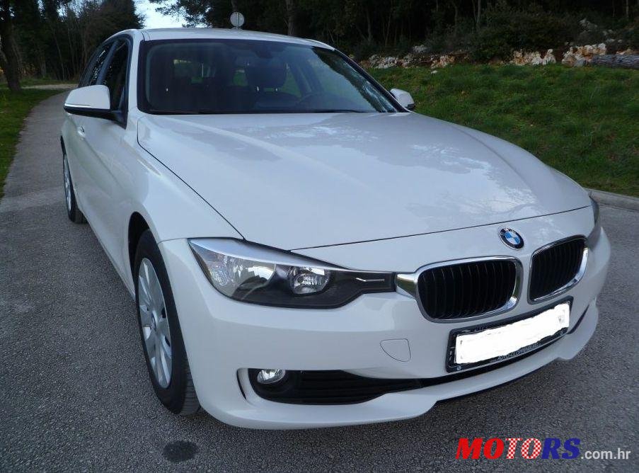 2013' BMW Serija 3 Touring 318D photo #1