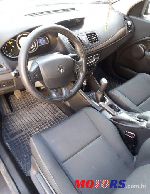 2010' Renault Megane Grandtour 1,5 Dci photo #1