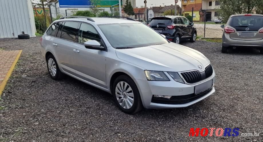 2020' Skoda Octavia Combi photo #6