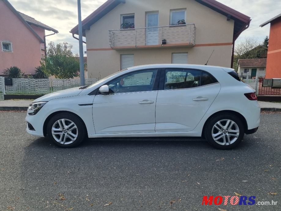 2016' Renault Megane Dci 110 photo #3