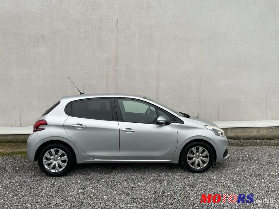 2018' Peugeot 208 1,6 Bluehdi photo #5