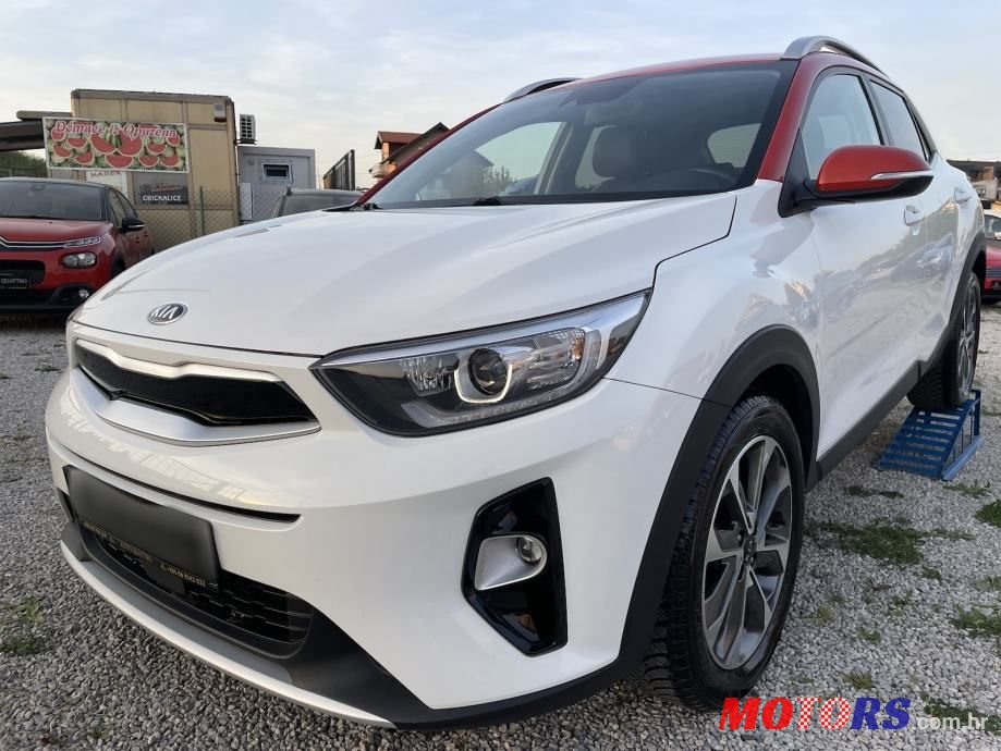 2018' Kia Stonic 1.0 T-Gdi photo #2
