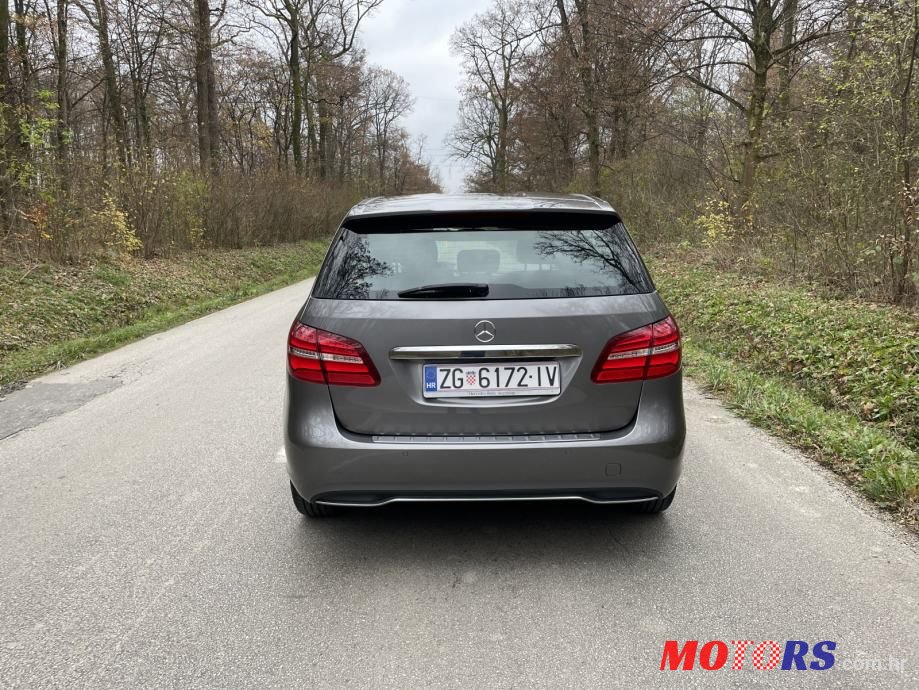 2015' Mercedes-Benz B-Klasa 180 Cdi photo #5