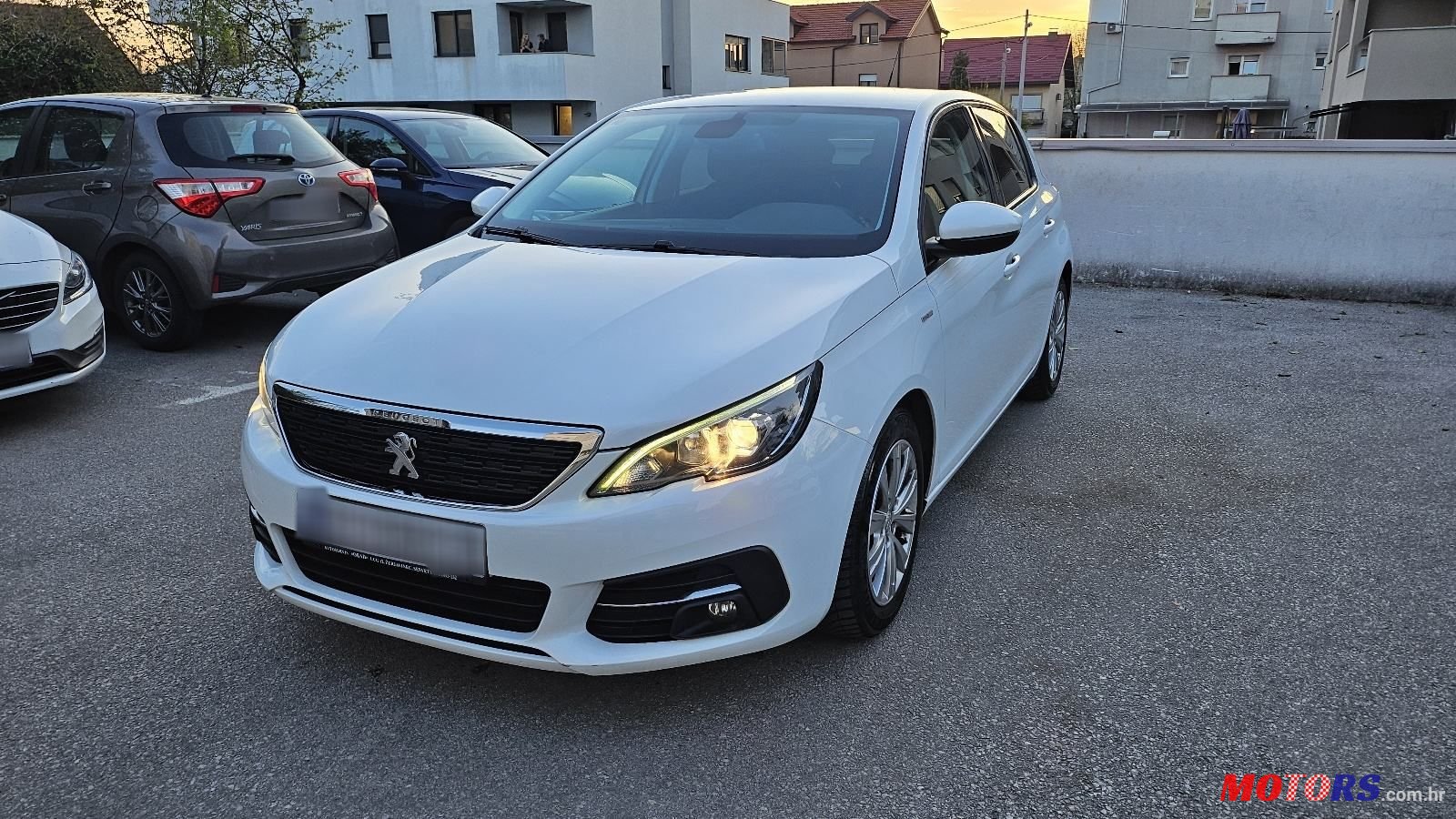 2019' Peugeot 308 1,5 Bluehdi photo #2