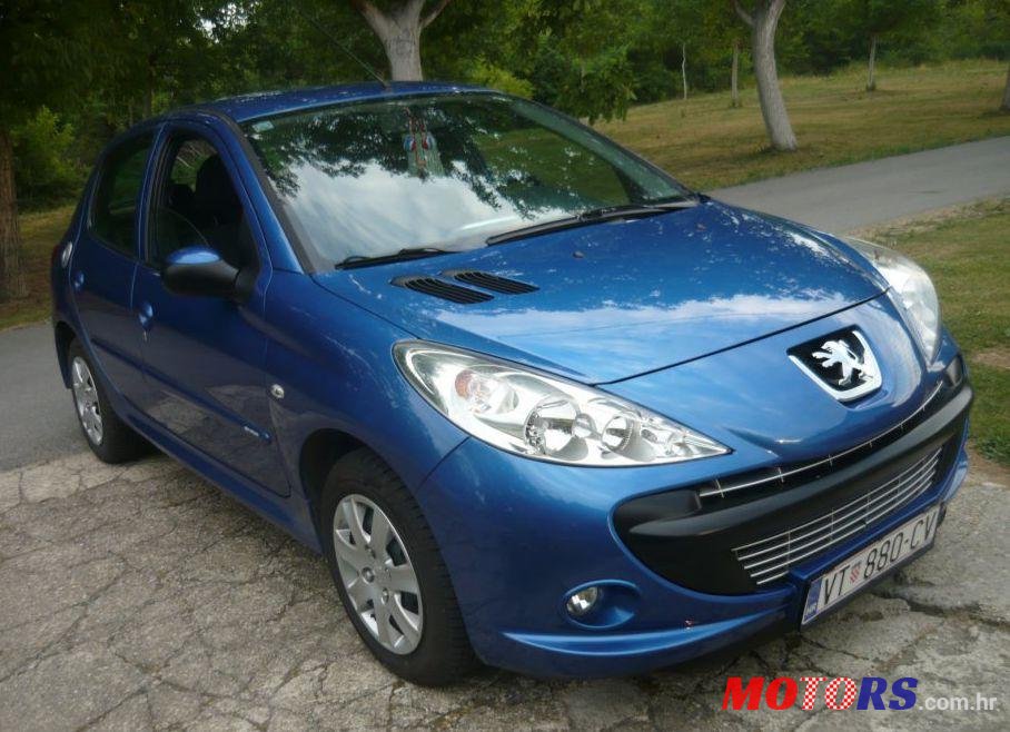 2010' Peugeot 206 1,4 photo #1