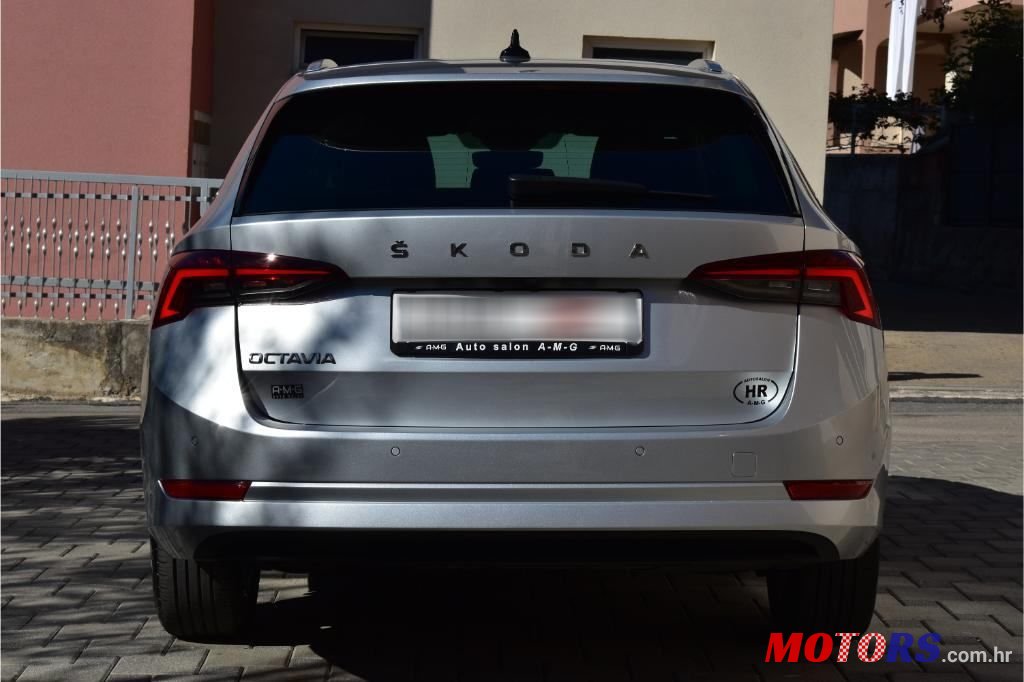 2023' Skoda Octavia 2,0 Tdi photo #6