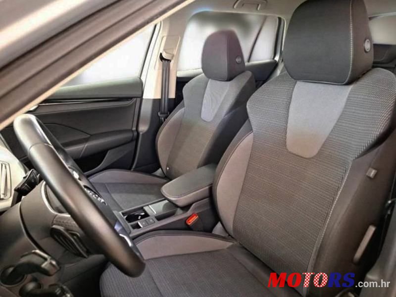 2021' Skoda Octavia Combi photo #5