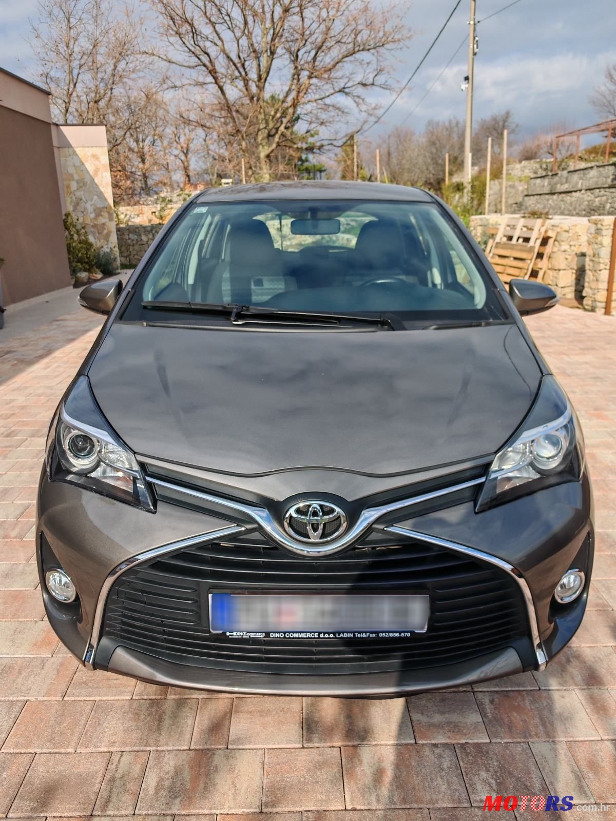 2017' Toyota Yaris 1,0 Vvt-I photo #2