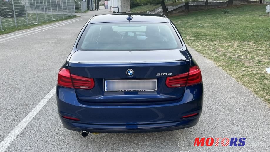 2018' BMW Serija 3 318D photo #6