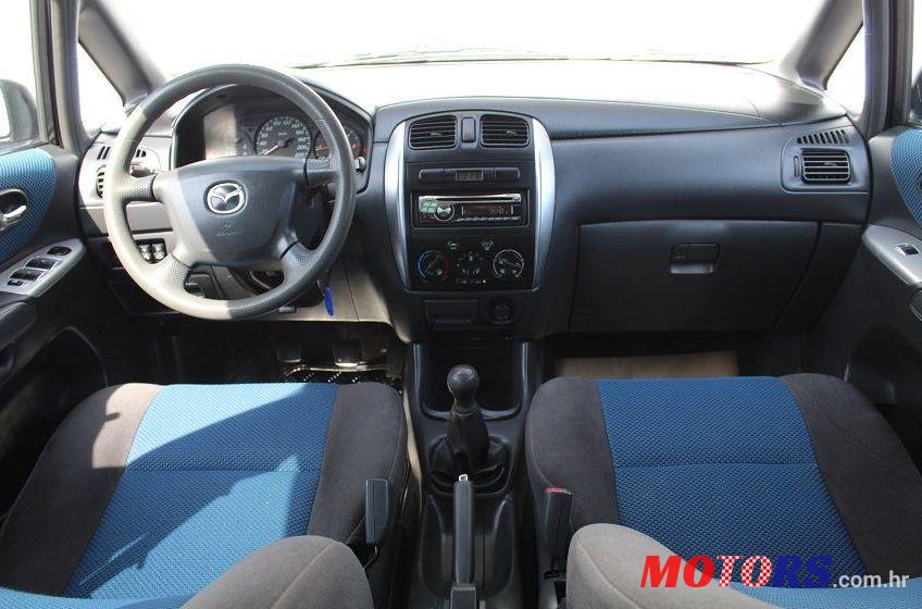 2005' Mazda Premacy 2,0 photo #1