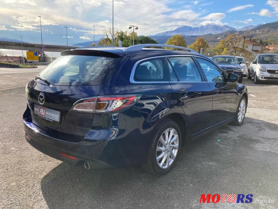 2011' Mazda 6 Sport Combi photo #4