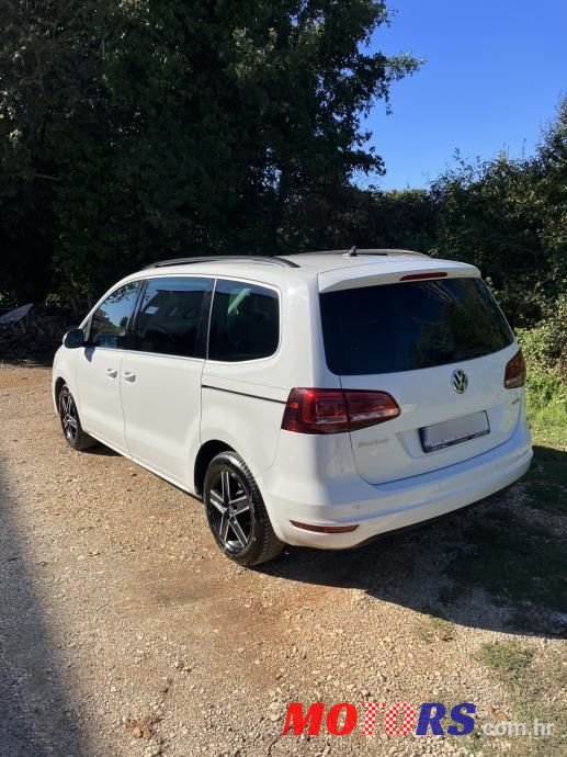2016' Volkswagen Sharan 2,0 Tdi Bmt photo #5