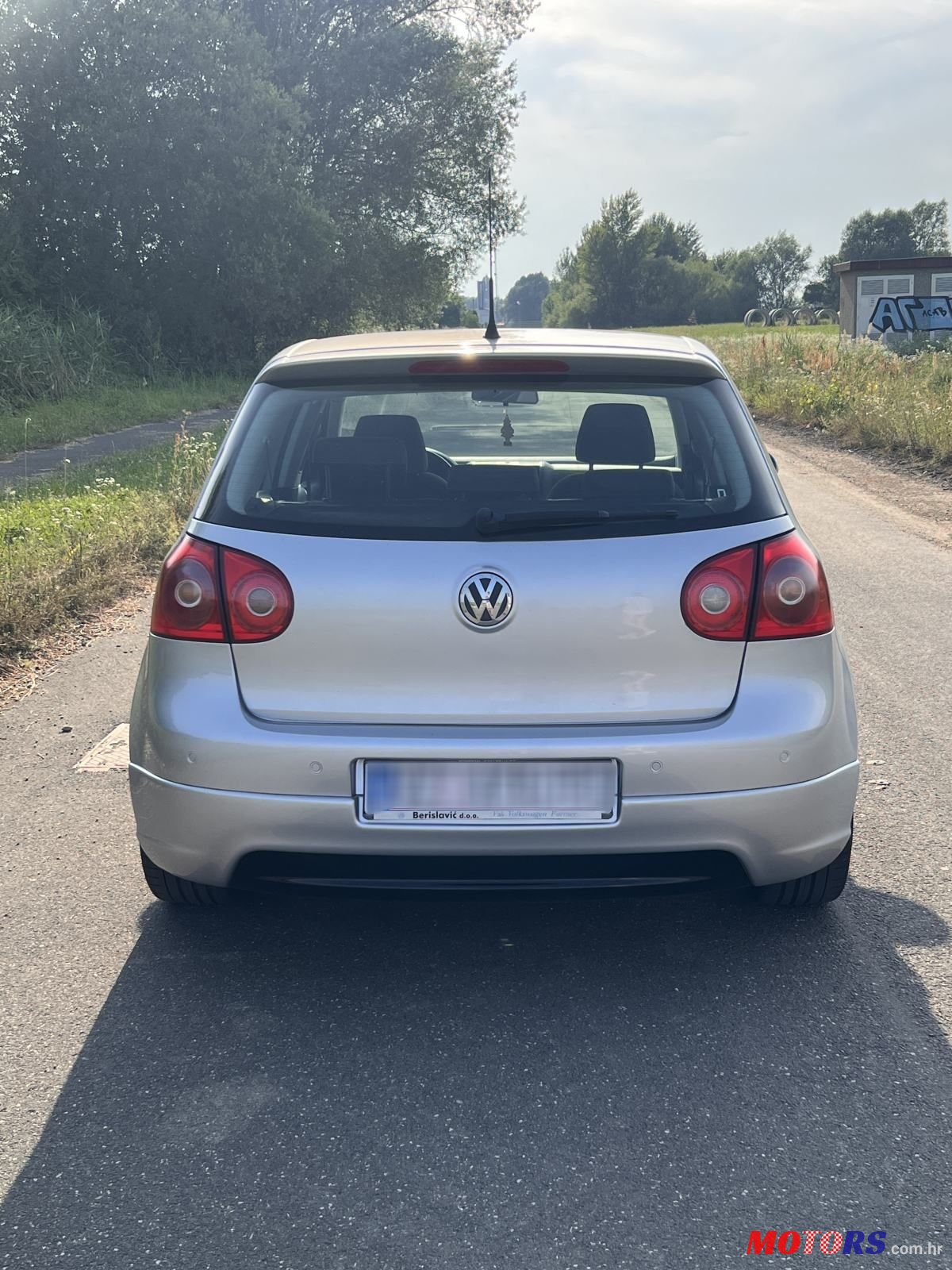 2008' Volkswagen Golf V 1,6 photo #5