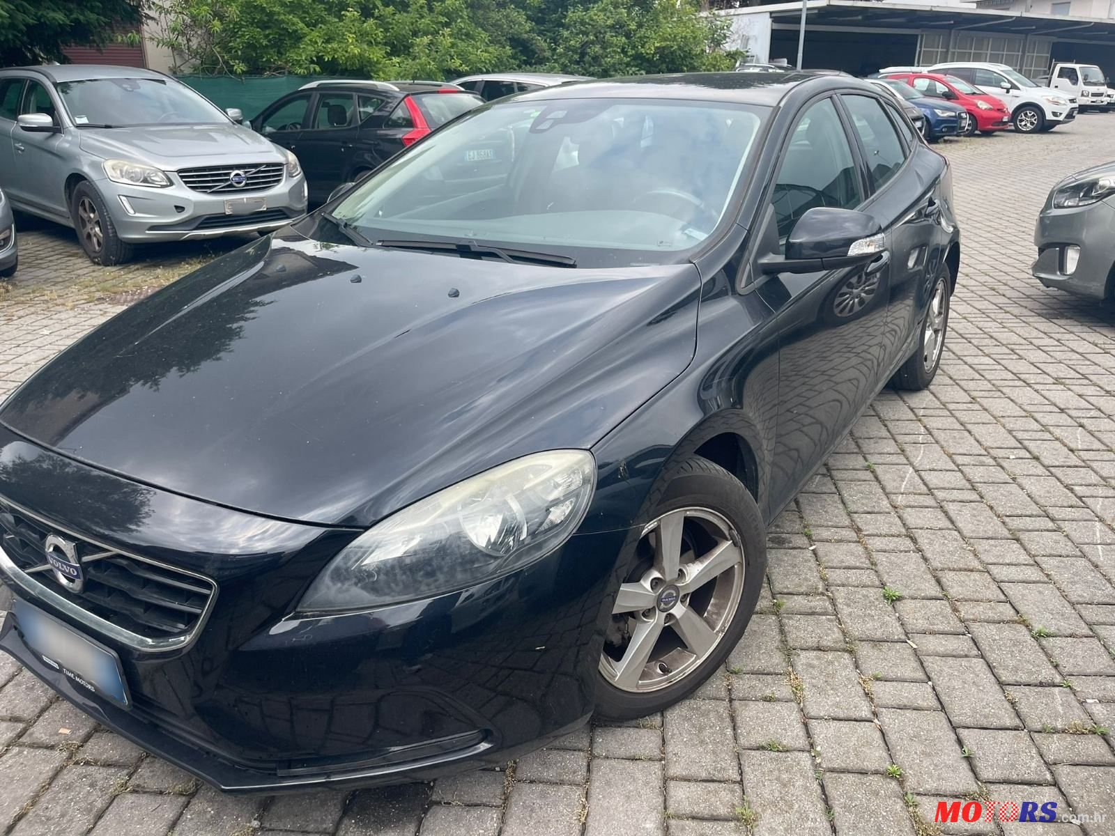 2015' Volvo V40 D2 88G. photo #1