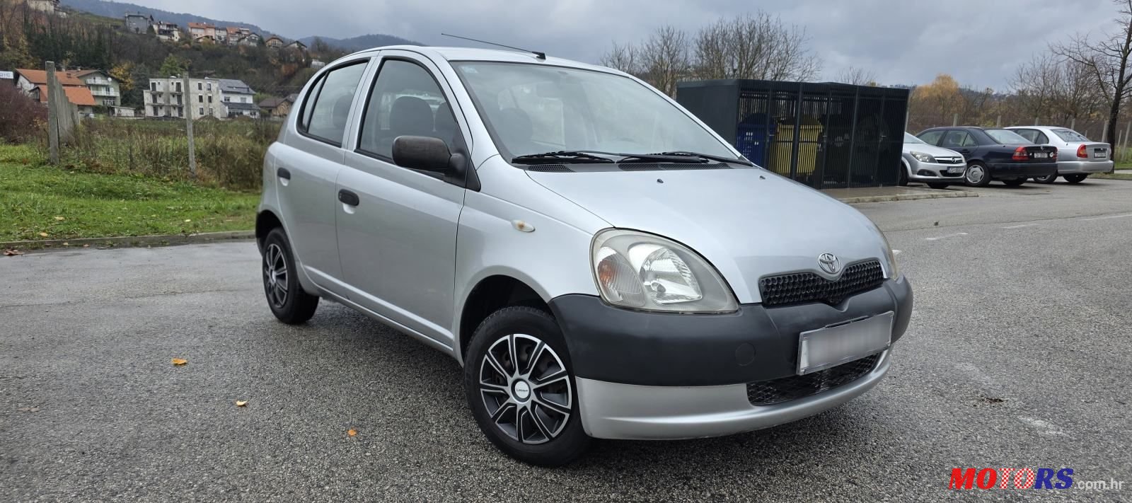 2003' Toyota Yaris 1,0 Vvt-I photo #2