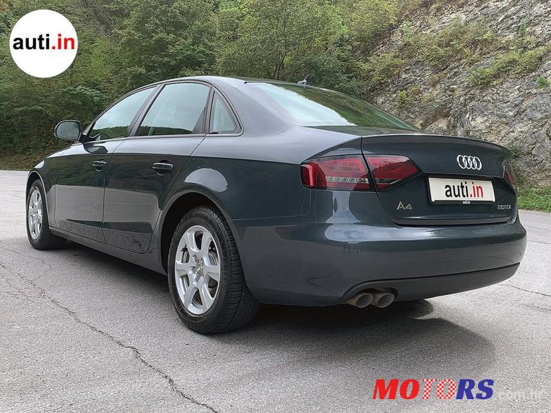 2009' Audi A4 2,0 Tdi photo #5