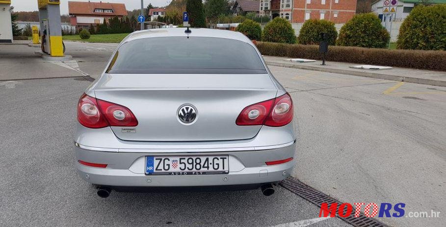 2011' Volkswagen Passat 3,6 Fsi photo #1