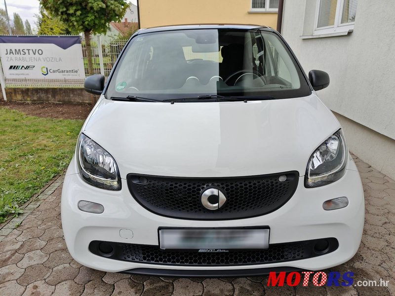 2018' Smart Forfour photo #2