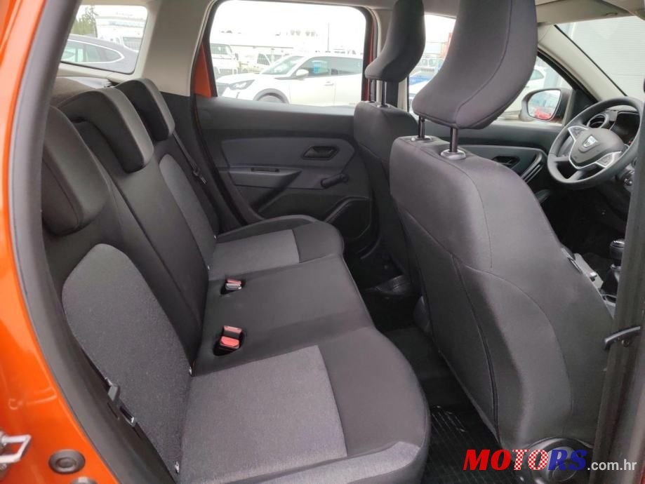2022' Dacia Duster photo #5