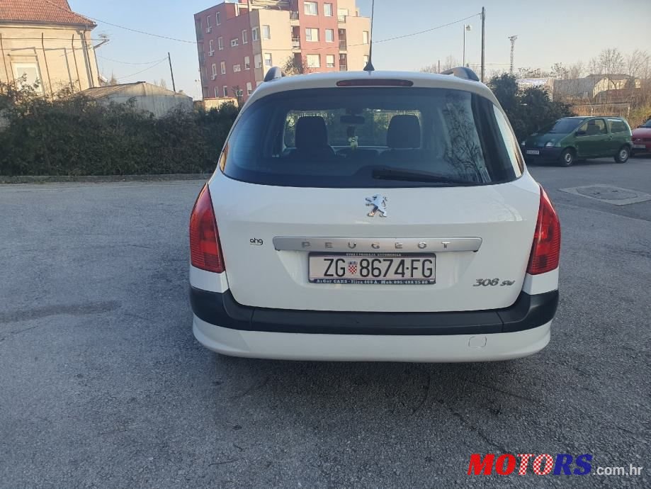 2010' Peugeot 308 Sw photo #6