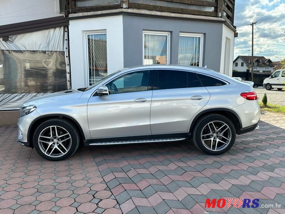 2016' Mercedes-Benz GLE 350 D photo #3