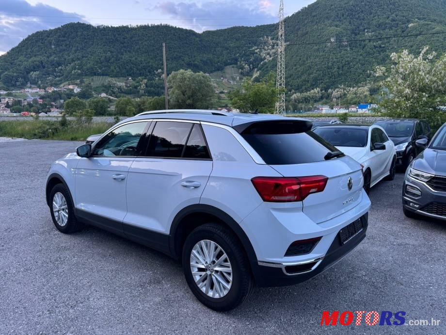 2020' Volkswagen T-Roc 1,0 Tsi photo #6