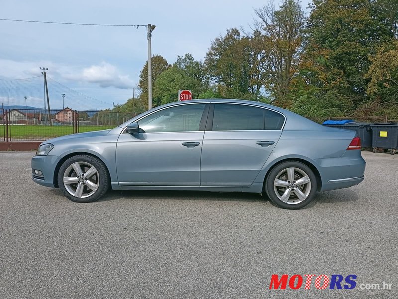 2011' Volkswagen Passat 2,0 Tdi Bmt photo #1