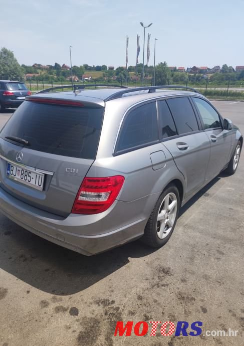 2011' Mercedes-Benz C-Klasa 200 Cdi T photo #5