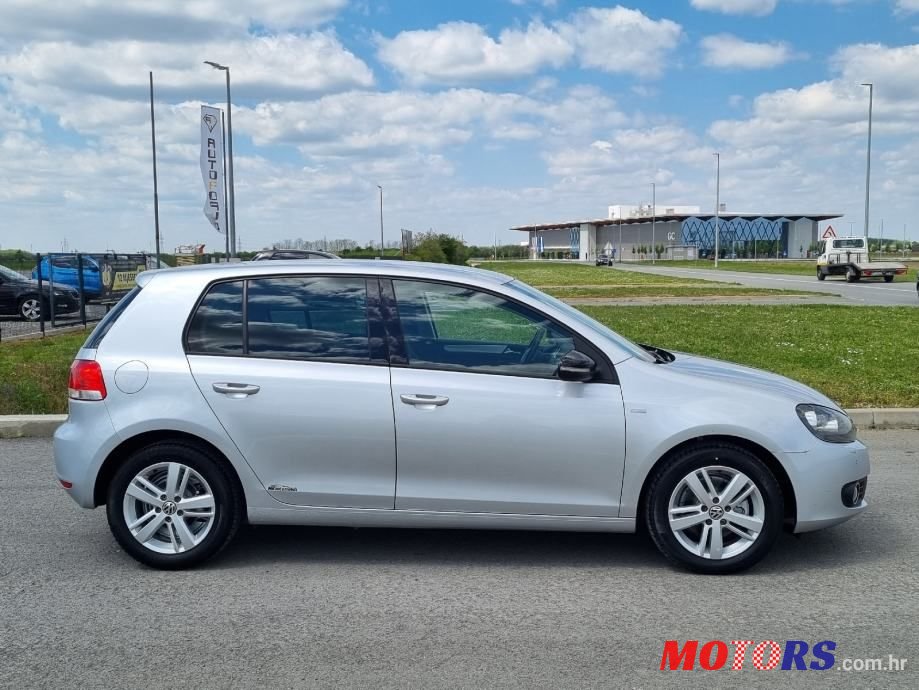2012' Volkswagen Golf 6 1,6 Tdi photo #5