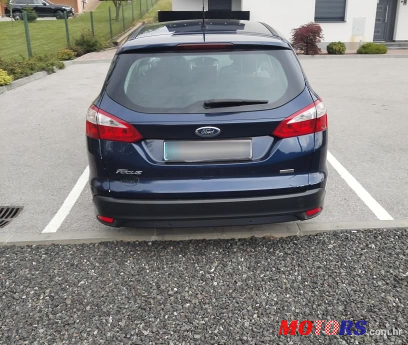 2012' Ford Focus Karavan photo #6