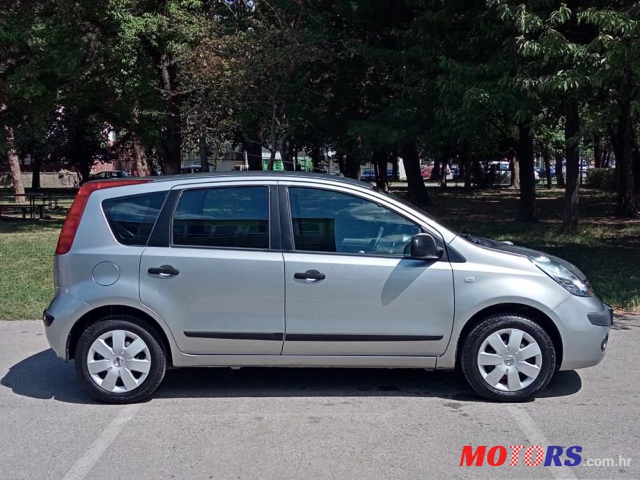 2007' Nissan Note photo #4