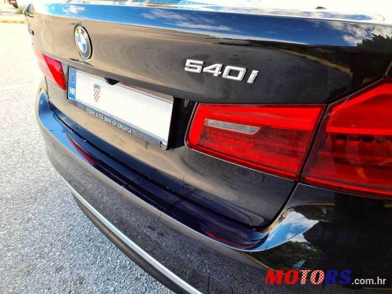 2017' BMW Serija 5 540I photo #4
