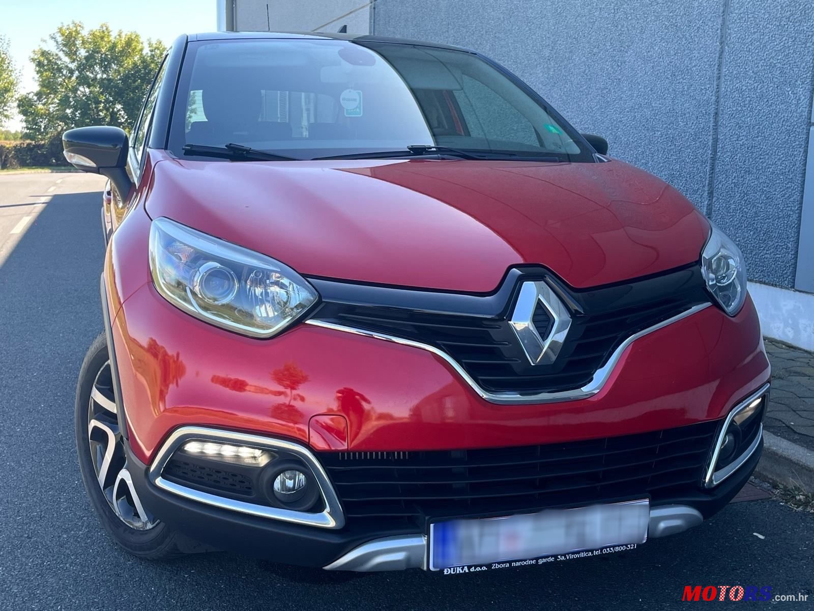 2015' Renault Captur Dci photo #2