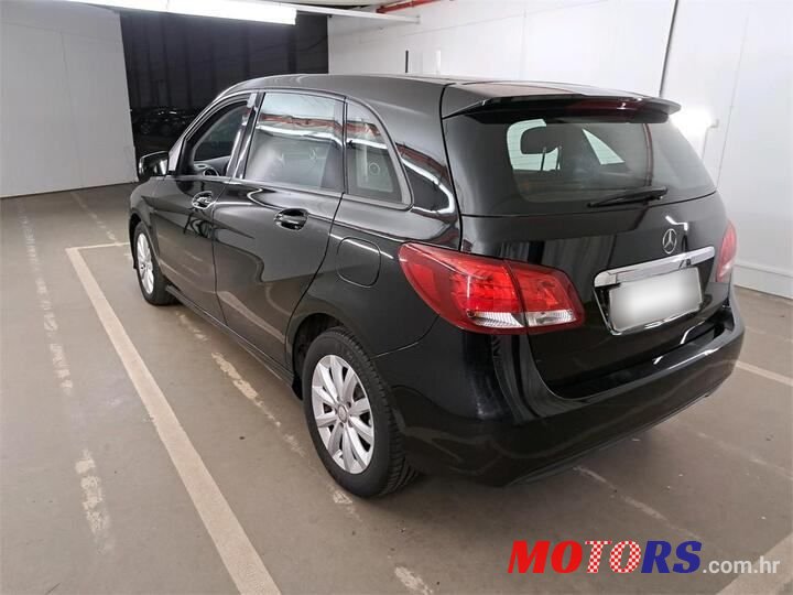 2017' Mercedes-Benz B-Klasa 180 photo #3