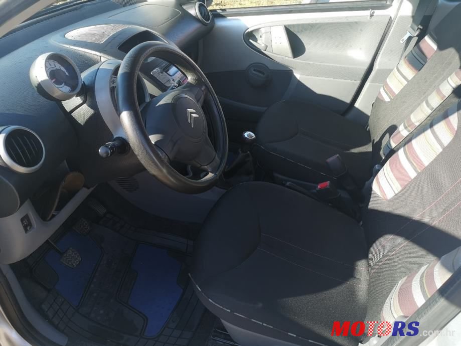 2011' Citroen C1 1,0 photo #5
