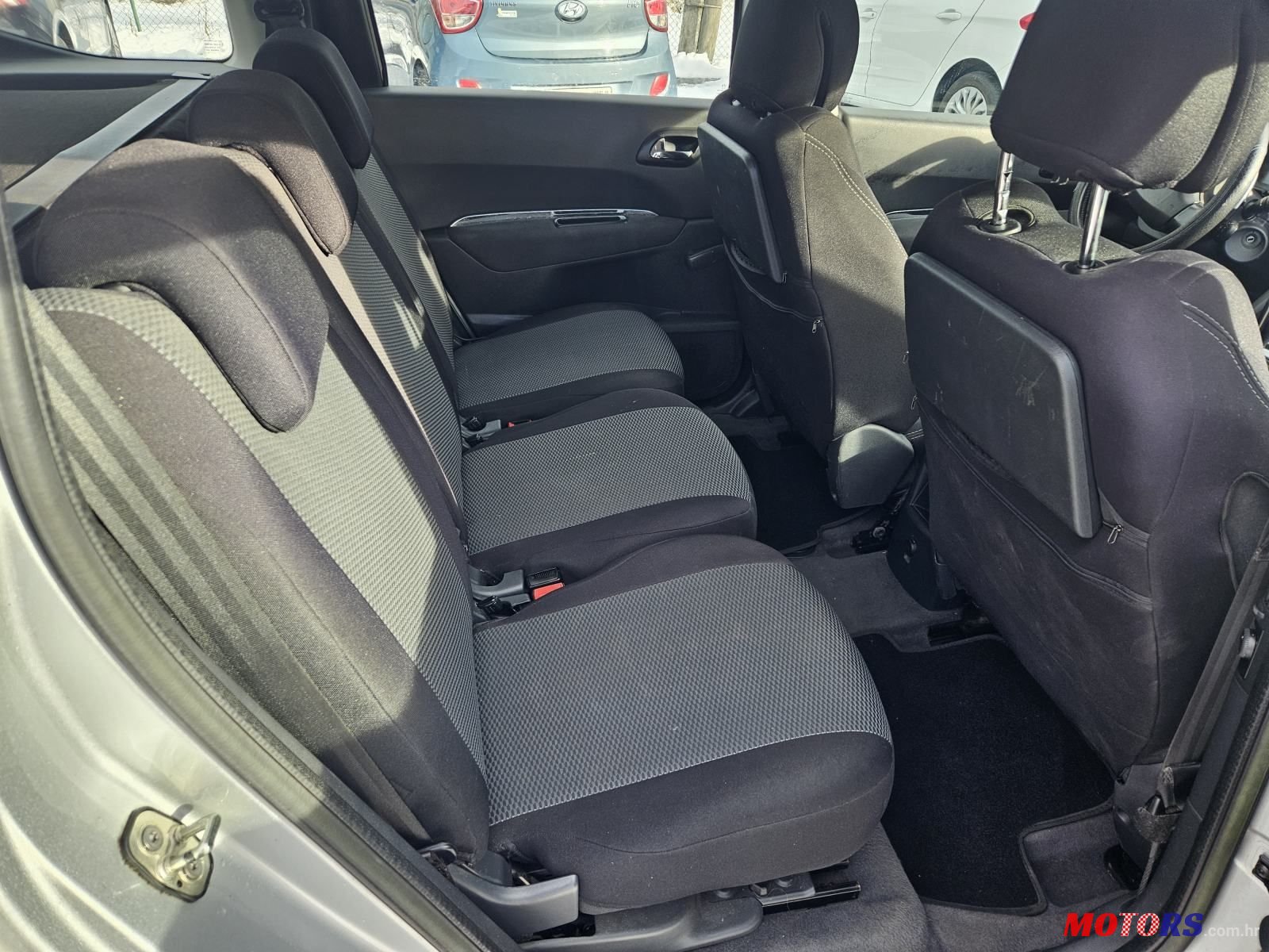 2012' Peugeot 5008 1,6 Hdi photo #4