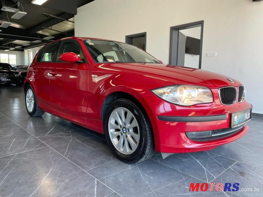 2009' BMW Serija 1 116D photo #1