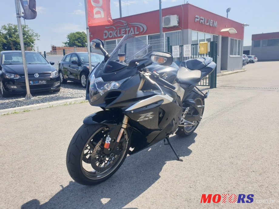 2010' Suzuki GSXR 1000 photo #1