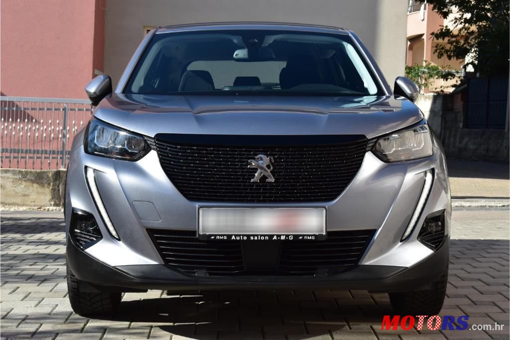 2021' Peugeot 2008 1,2 Puretech photo #2