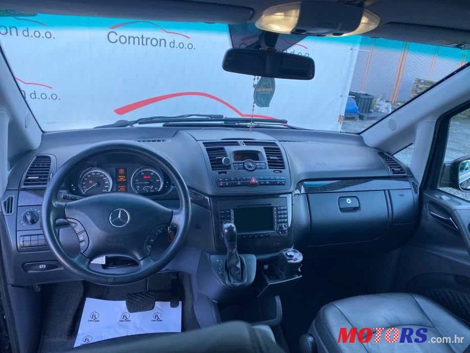 2008' Mercedes-Benz Viano photo #6