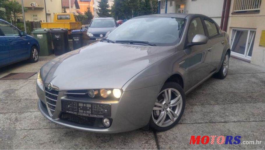 2010' Alfa Romeo 159 1,8 photo #2