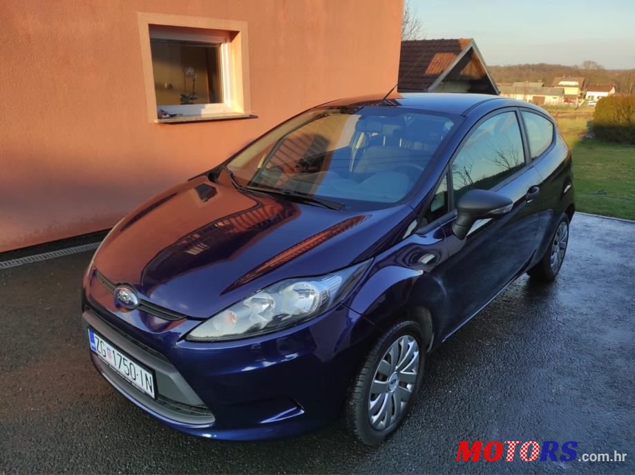 2011' Ford Fiesta photo #2