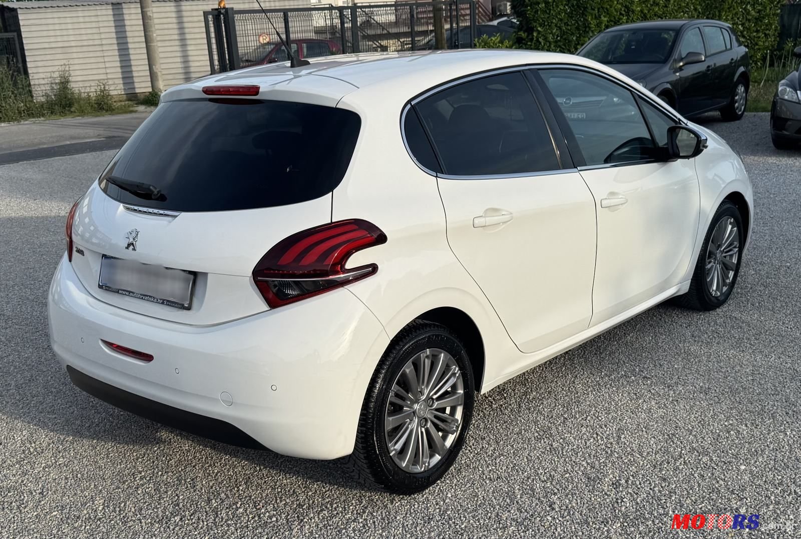 2018' Peugeot 208 1,6 Bluehdi photo #4